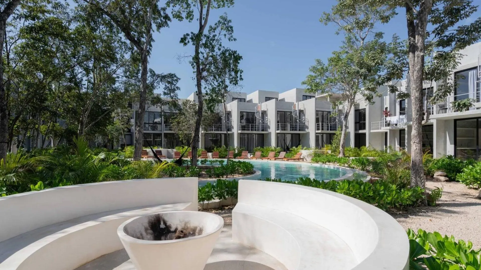 407 Seremonia Selva Private Pool New Apartment King Bed Wifi Tulum