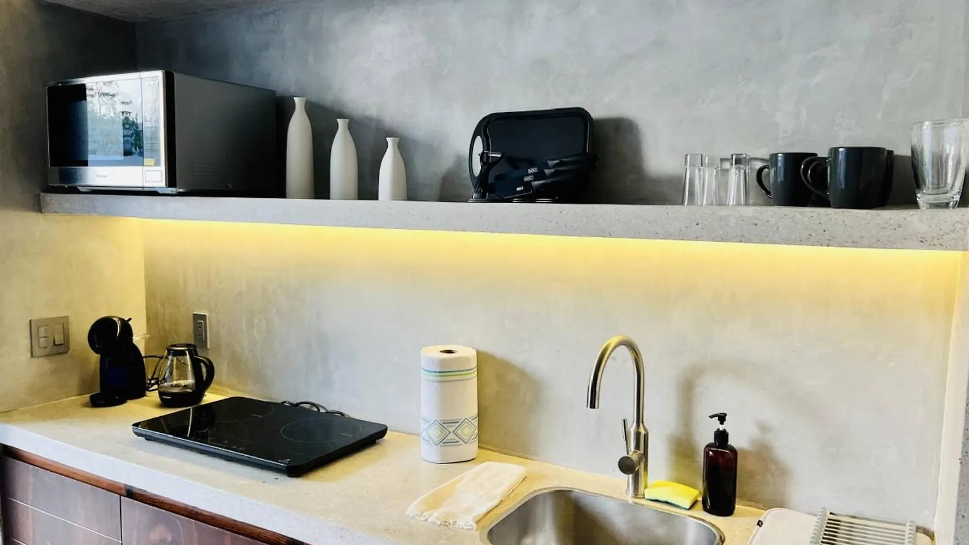 407 Seremonia Selva Private Pool New Apartment King Bed Wifi Tulum 0*,  Mexico