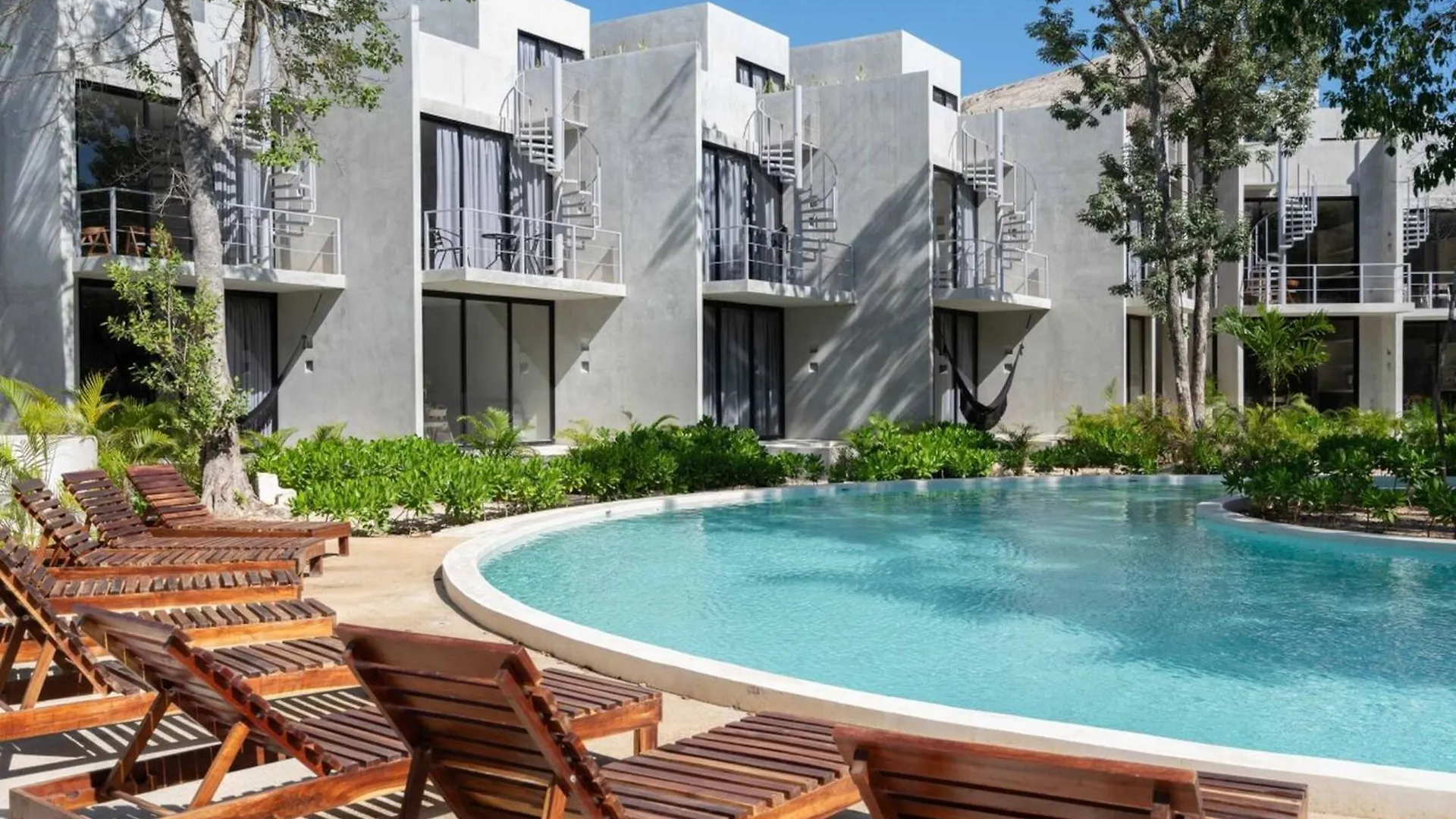 407 Seremonia Selva Private Pool New Apartment King Bed Wifi Tulum